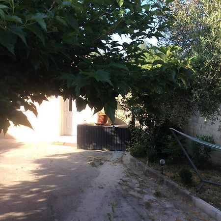 Ogooue Studio Carpentras Exterior foto